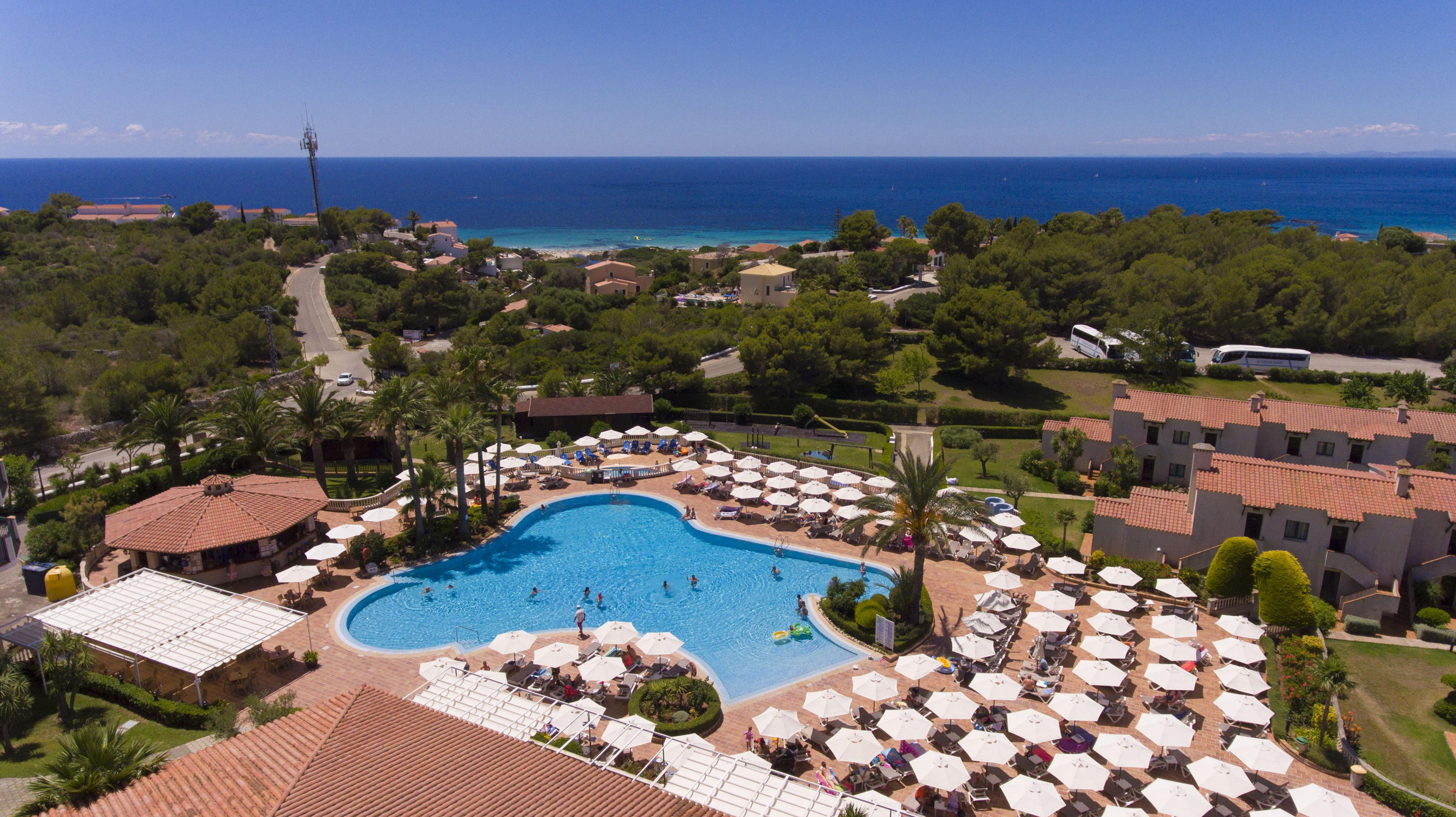 Hotel Valentin Son Bou Esterno foto