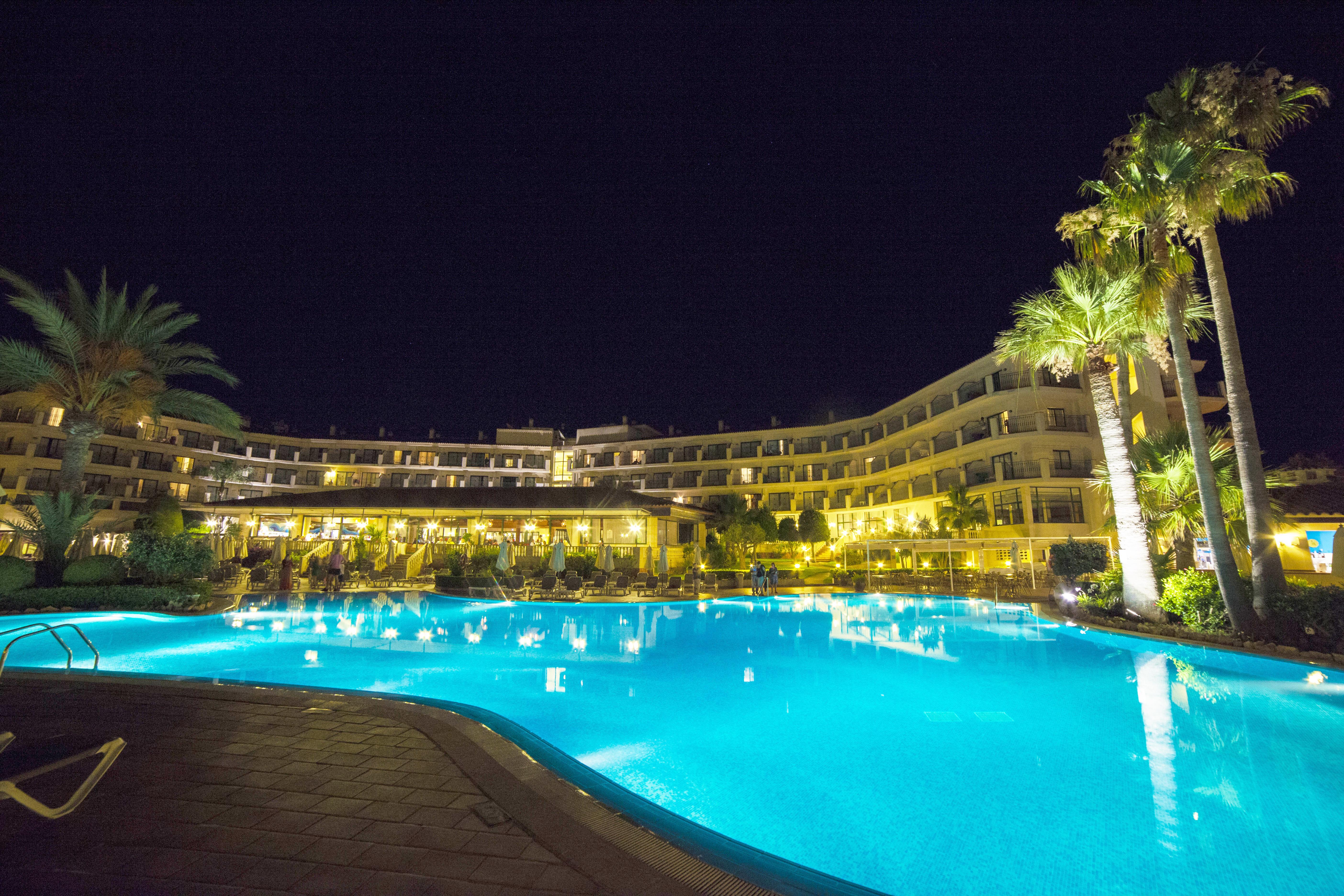 Hotel Valentin Son Bou Esterno foto