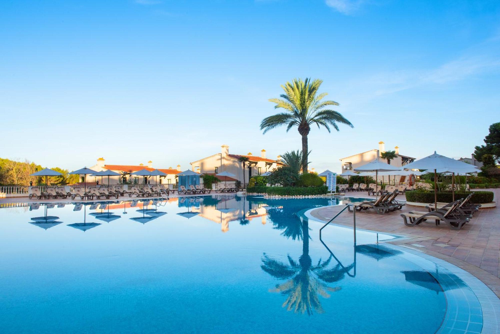 Hotel Valentin Son Bou Esterno foto