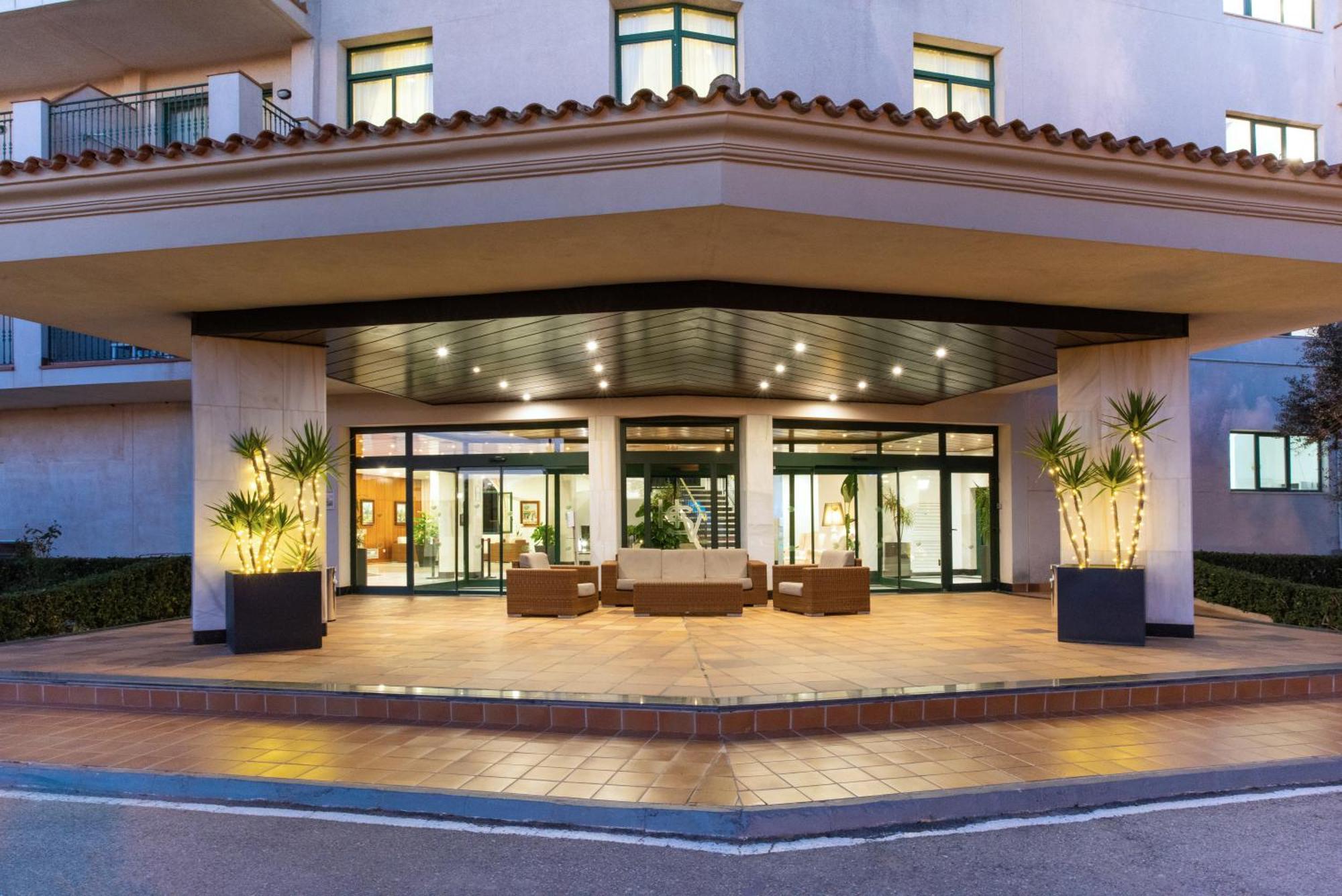 Hotel Valentin Son Bou Esterno foto