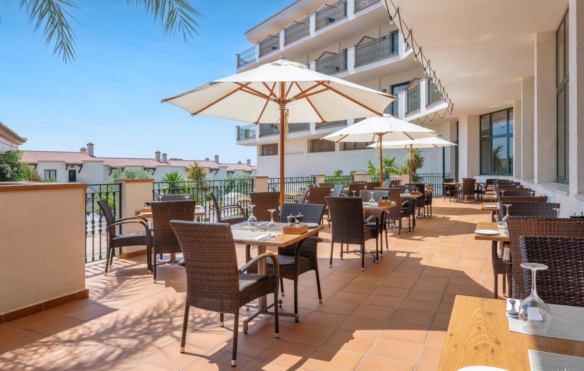 Hotel Valentin Son Bou Esterno foto