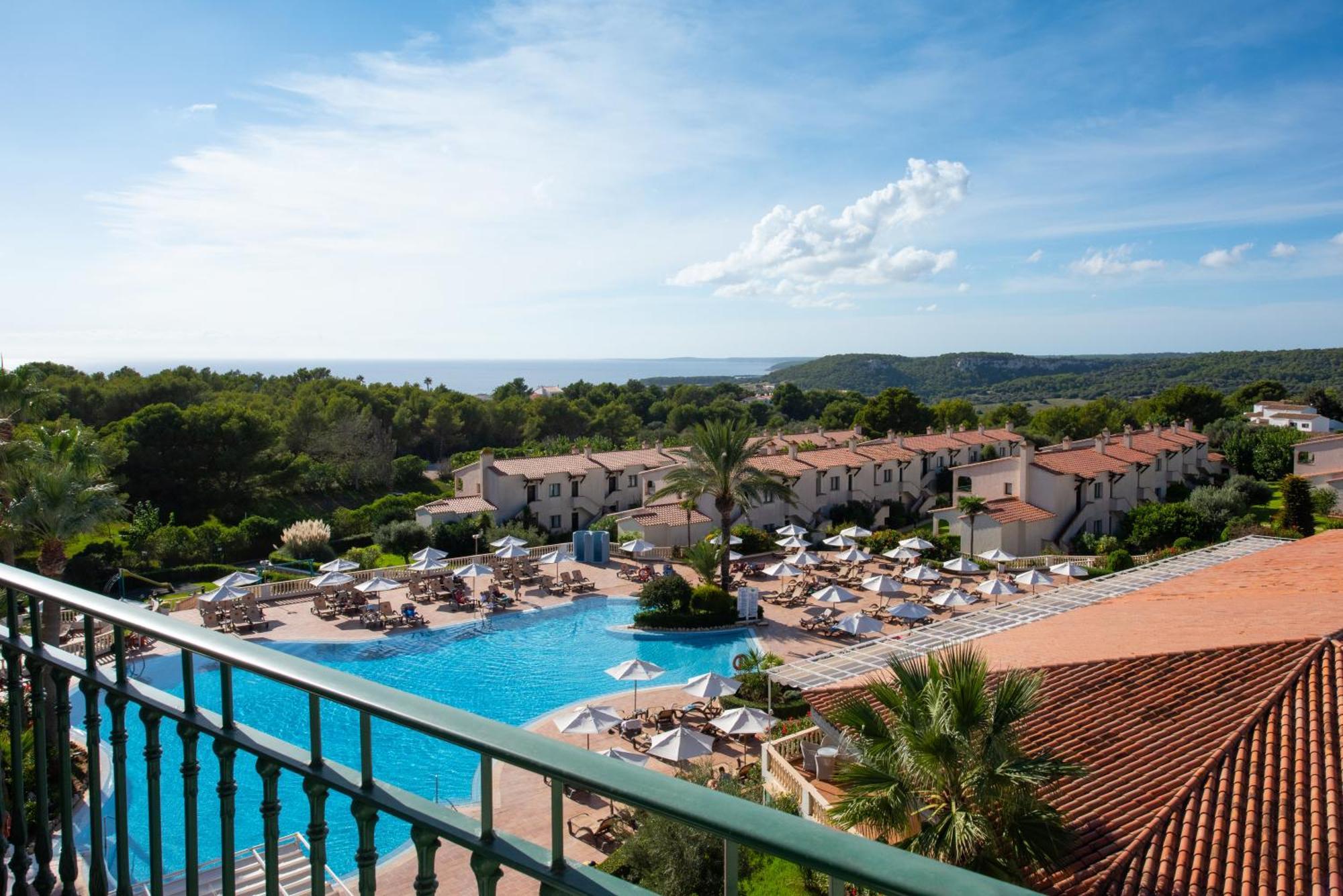 Hotel Valentin Son Bou Esterno foto